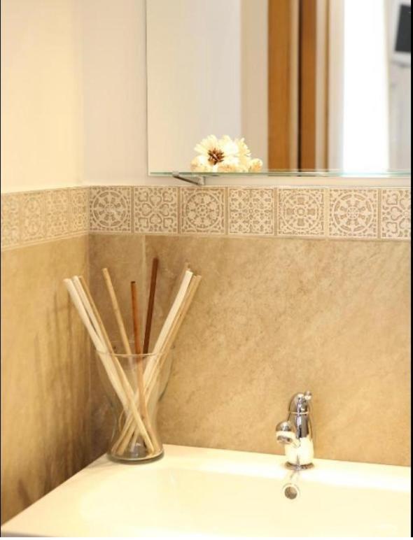 B&B I 3 Mori Barcellona-Pozzo di Gotto Bagian luar foto